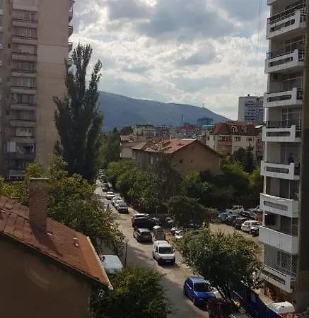 Apartment Luxury Iztok Next To The Center. *